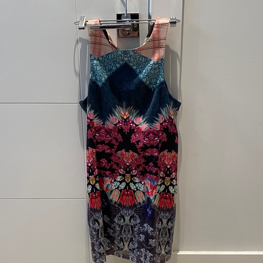 Elegant Multicolor Sleeveless Midi Dress